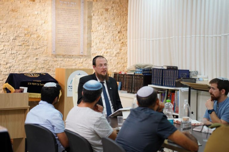 קהילת הלומדים של הרב גיא אלאלוף