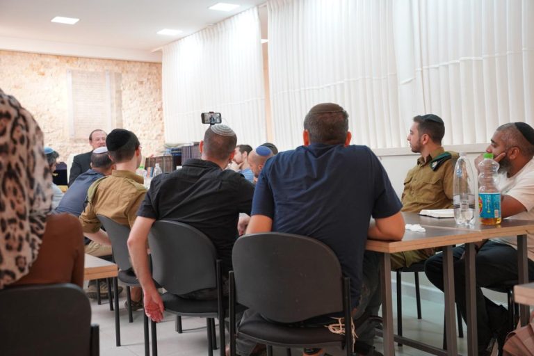 קהילת הלומדים של הרב גיא אלאלוף